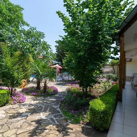 Atlantic Complex Хотел 2*