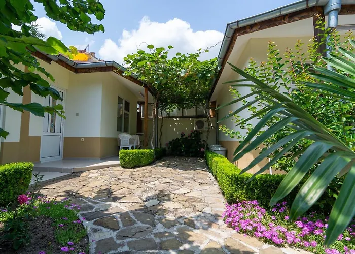 Atlantic Complex Hotel 2*